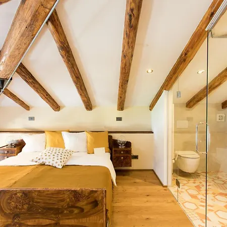 Bed & Breakfast Spacapanova Hisa 3*