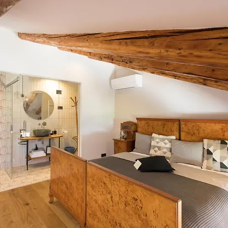 Bed & Breakfast Spacapanova Hisa