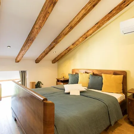 Spacapanova Hisa 4*