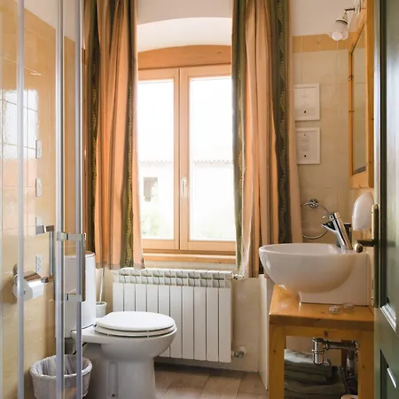 Spacapanova Hisa 4* Komen