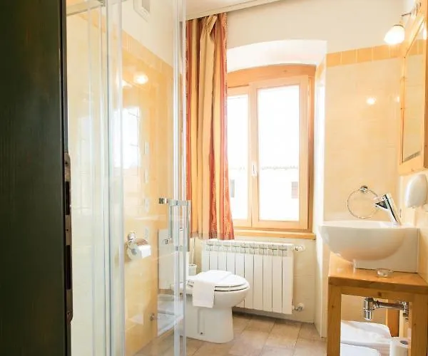 Bed & Breakfast Spacapanova Hisa Komen