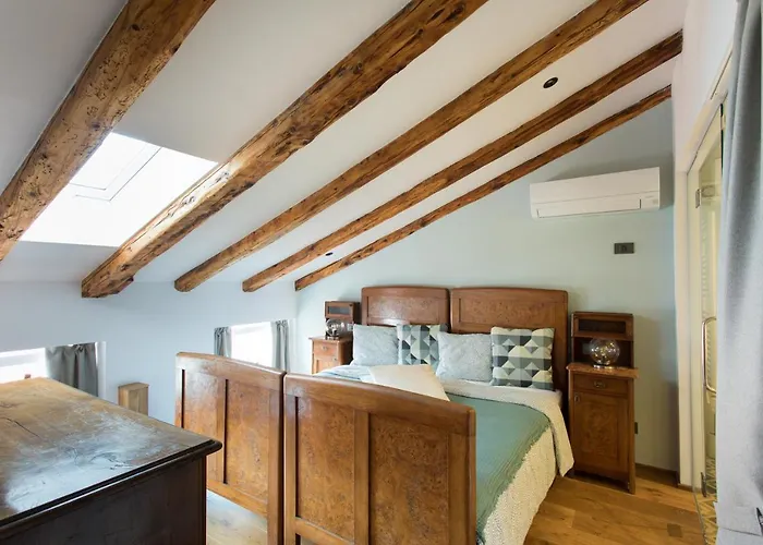 Bed & Breakfast Spacapanova Hisa Komen